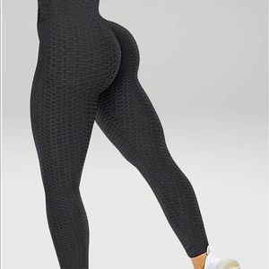 ribbed viral black leggings